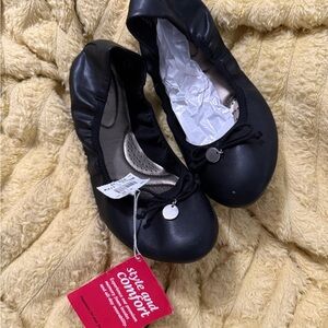 NEW Womens Dec Flex Black Flats Shoes Slip Ons Size 9